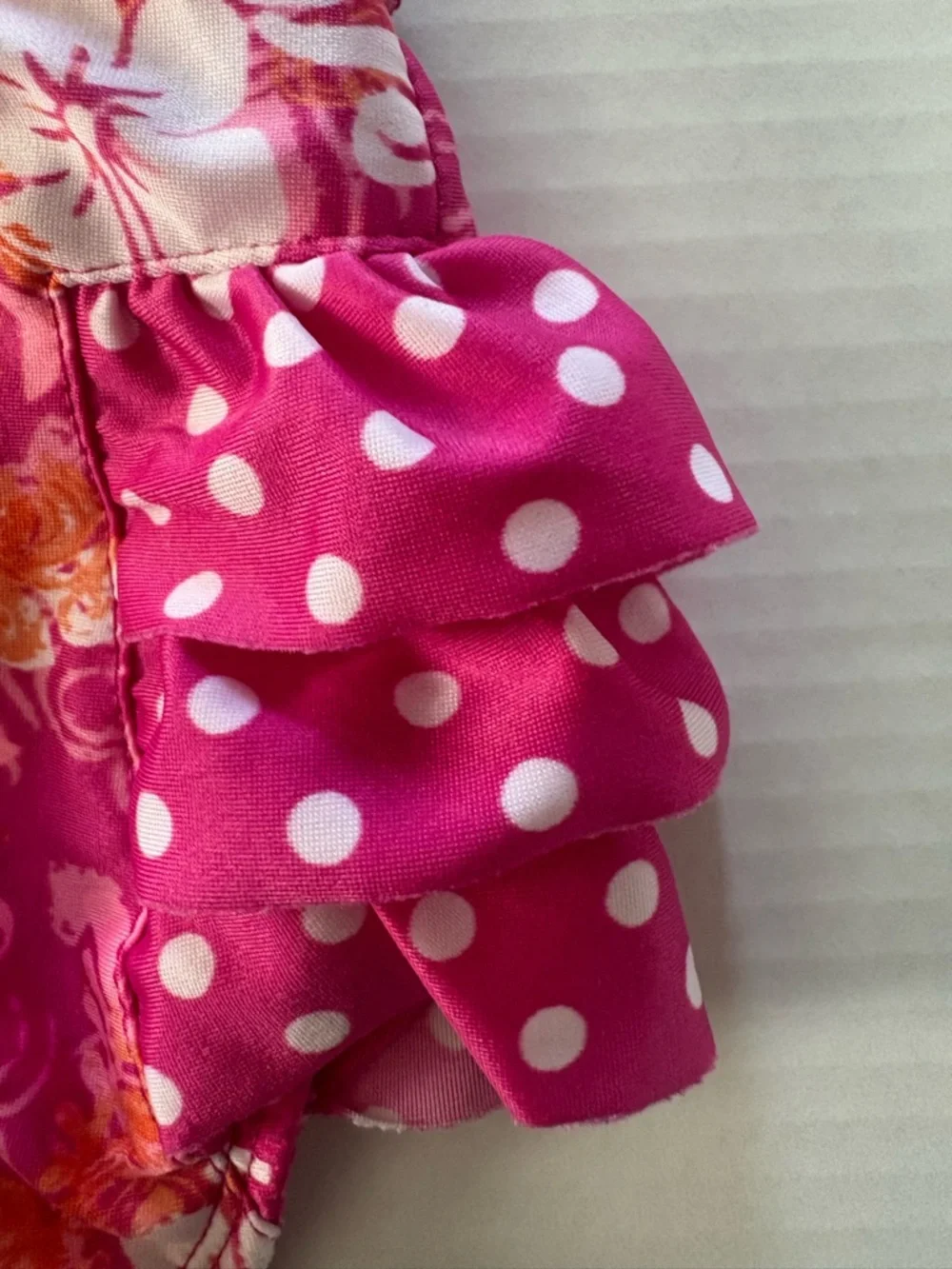 BABY GIRL CHILDRENS PLACE BATHING SUIT LIKE NEW 3-6 MONTHS